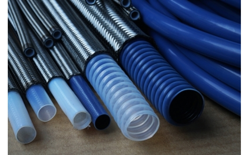 鐵氟龍管具有抗酸抗堿抗各種有機(jī)溶劑的特點(diǎn)